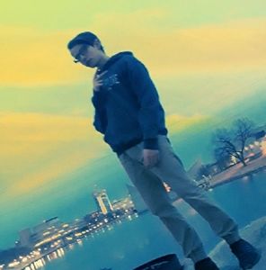 Meet your Posher, Chris